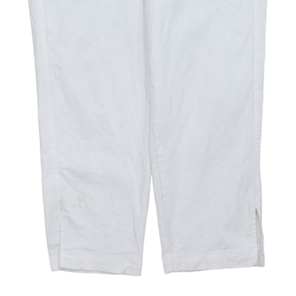 Womens UK Size 10 Levi's Classic Fit Capri White Jeans