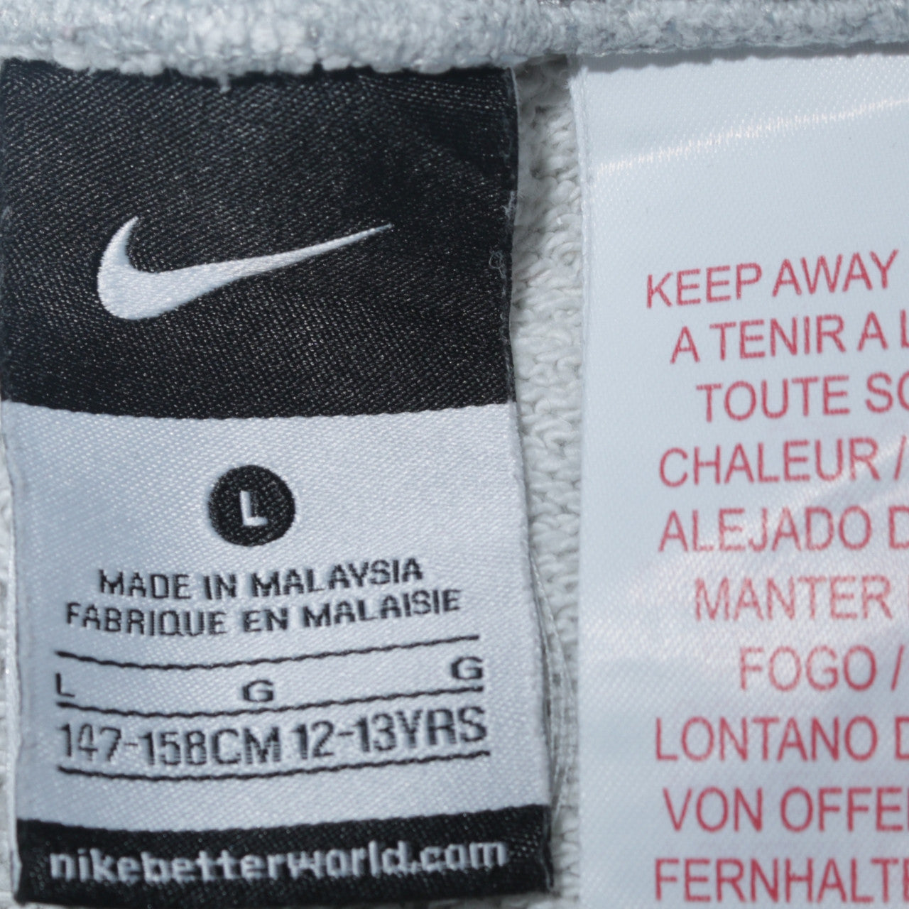 Boys UK Size 12-13 Years Nike Regular Fit Sweatpants Grey Trousers