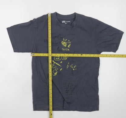 Mens UK Size XS Uniqlo Grey  T-Shirt