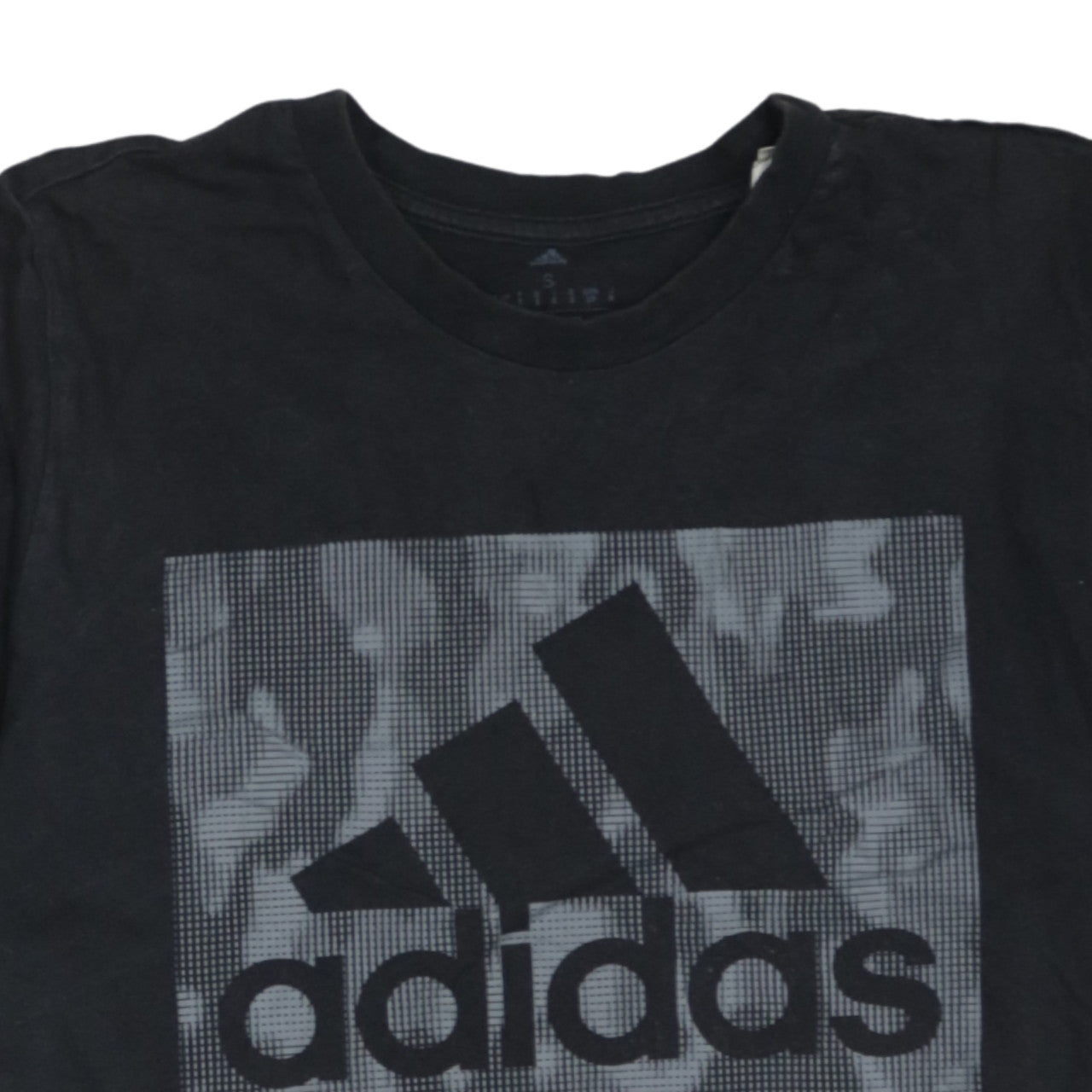 adidas Men's Black Small Graphic Logo Sports T-Shirt