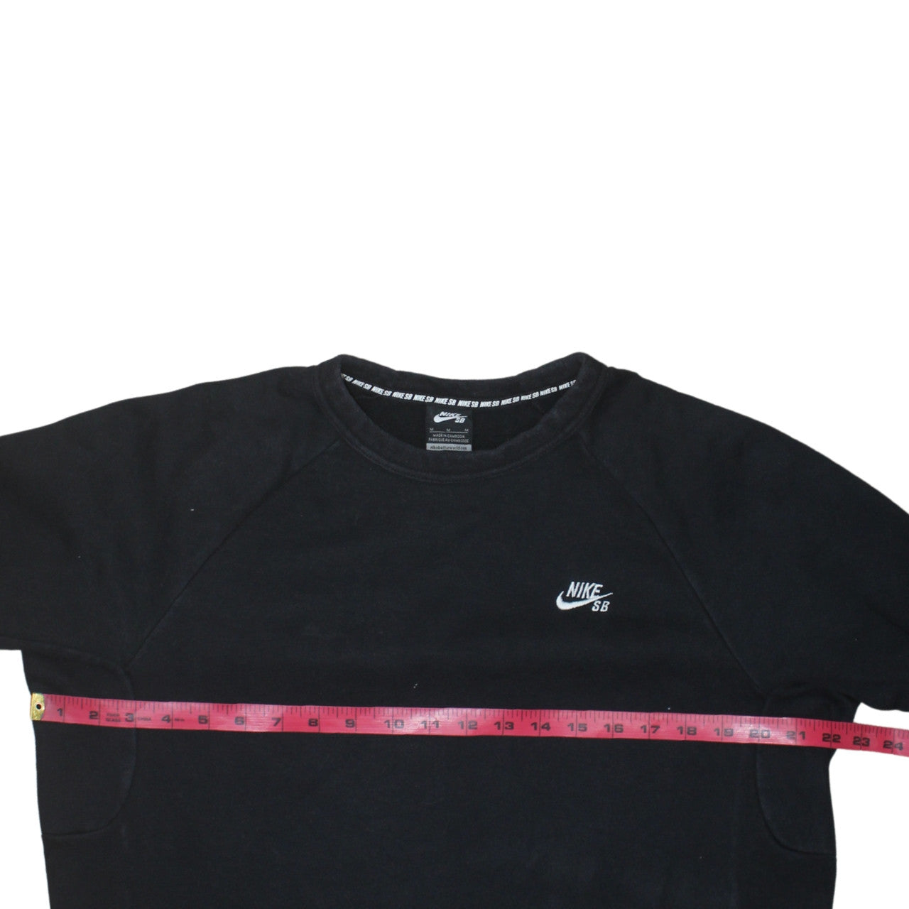 Mens UK Size M Nike Black Pullover Sweatshirt