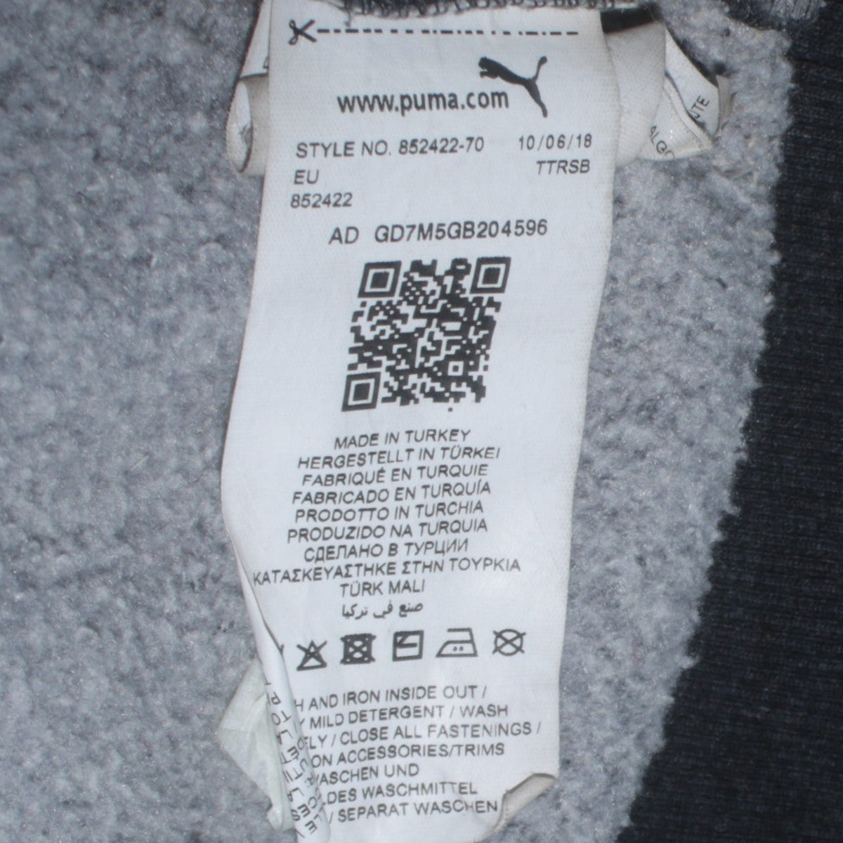 Mens UK Size XL PUMA Black Pullover Hoodie