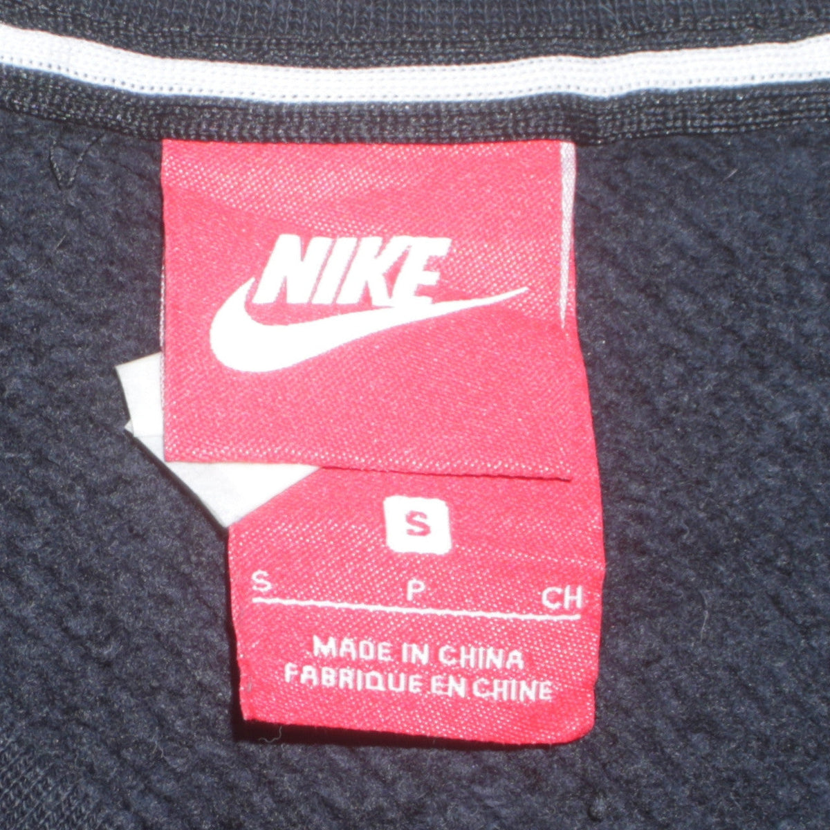 Mens UK Size S Nike Black Pullover Sweatshirt