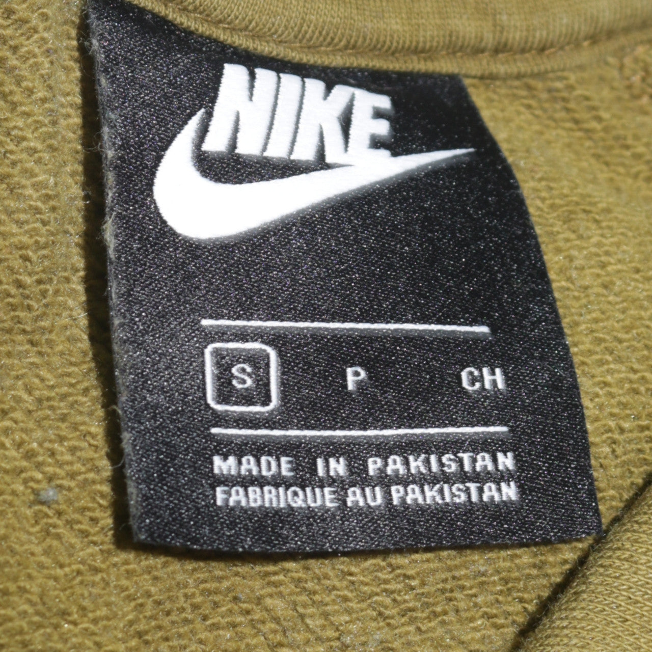 Mens UK Size S Nike Green Pullover Sweatshirt