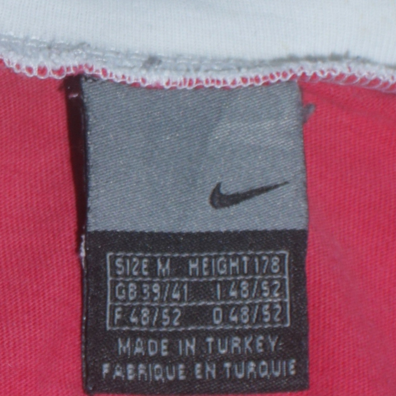 Mens UK Size M Nike Red  T-Shirt