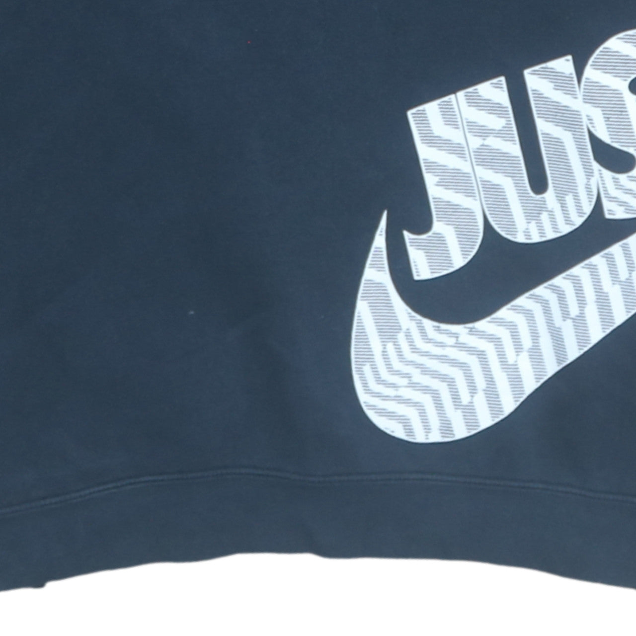 Mens UK Size M Nike Black Pullover Sweatshirt
