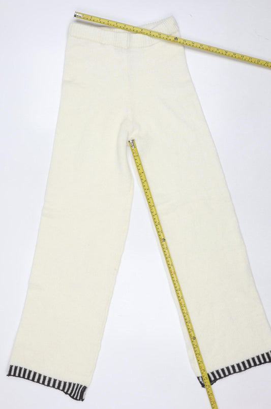 Womens UK Size L Boohoo Regular Fit CasualTravel Ivory Trousers
