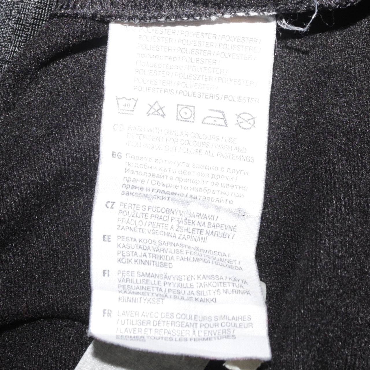 Mens UK Size S PUMA Black Full Zip Sweatshirt