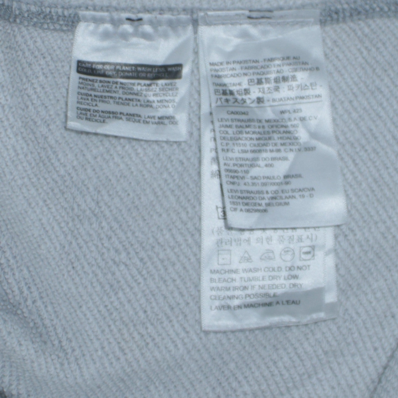 Mens UK Size M Levi's Grey Pullover Sweatshirt