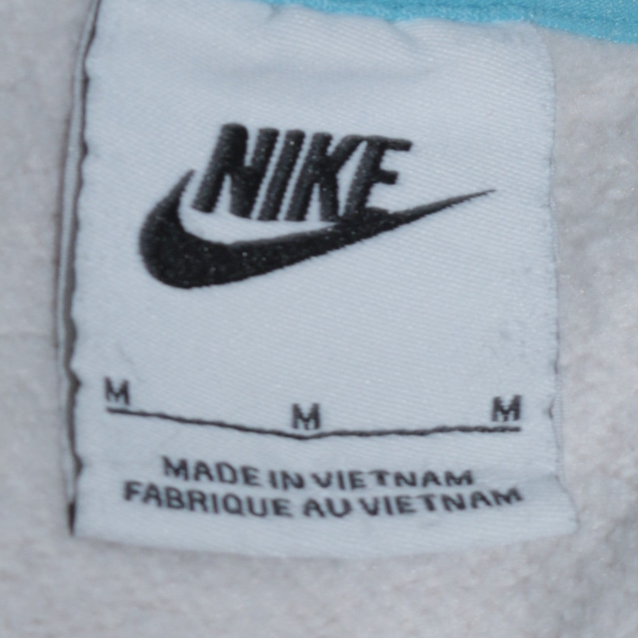 Mens UK Size M Nike White Pullover Sweatshirt