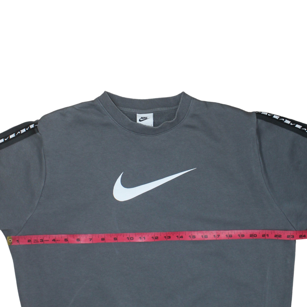 Mens UK Size M Nike Grey Pullover Sweatshirt