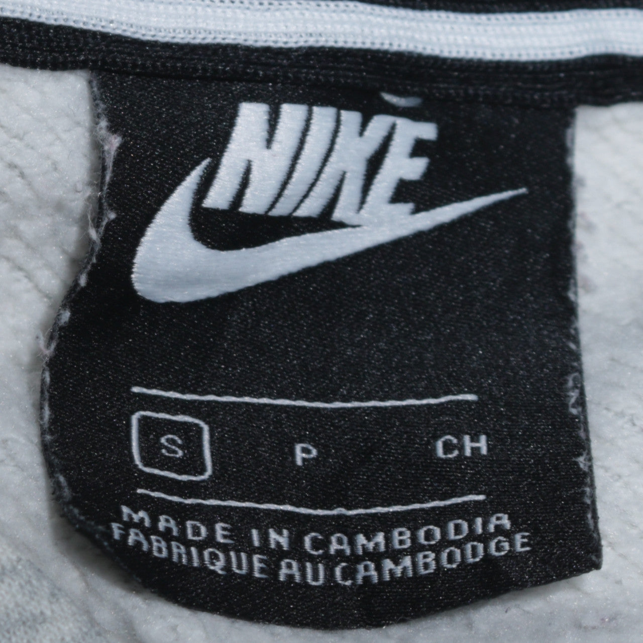 Mens UK Size S Nike Grey Pullover Hoodie