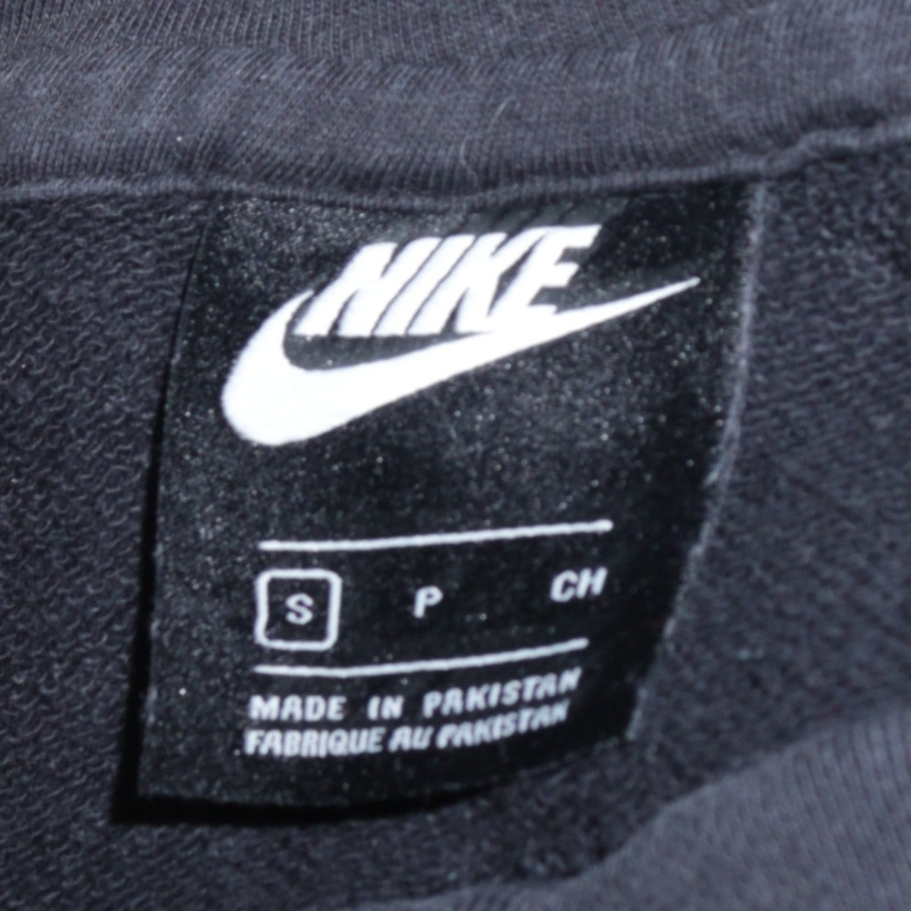 Mens UK Size S Nike Black Pullover Hoodie