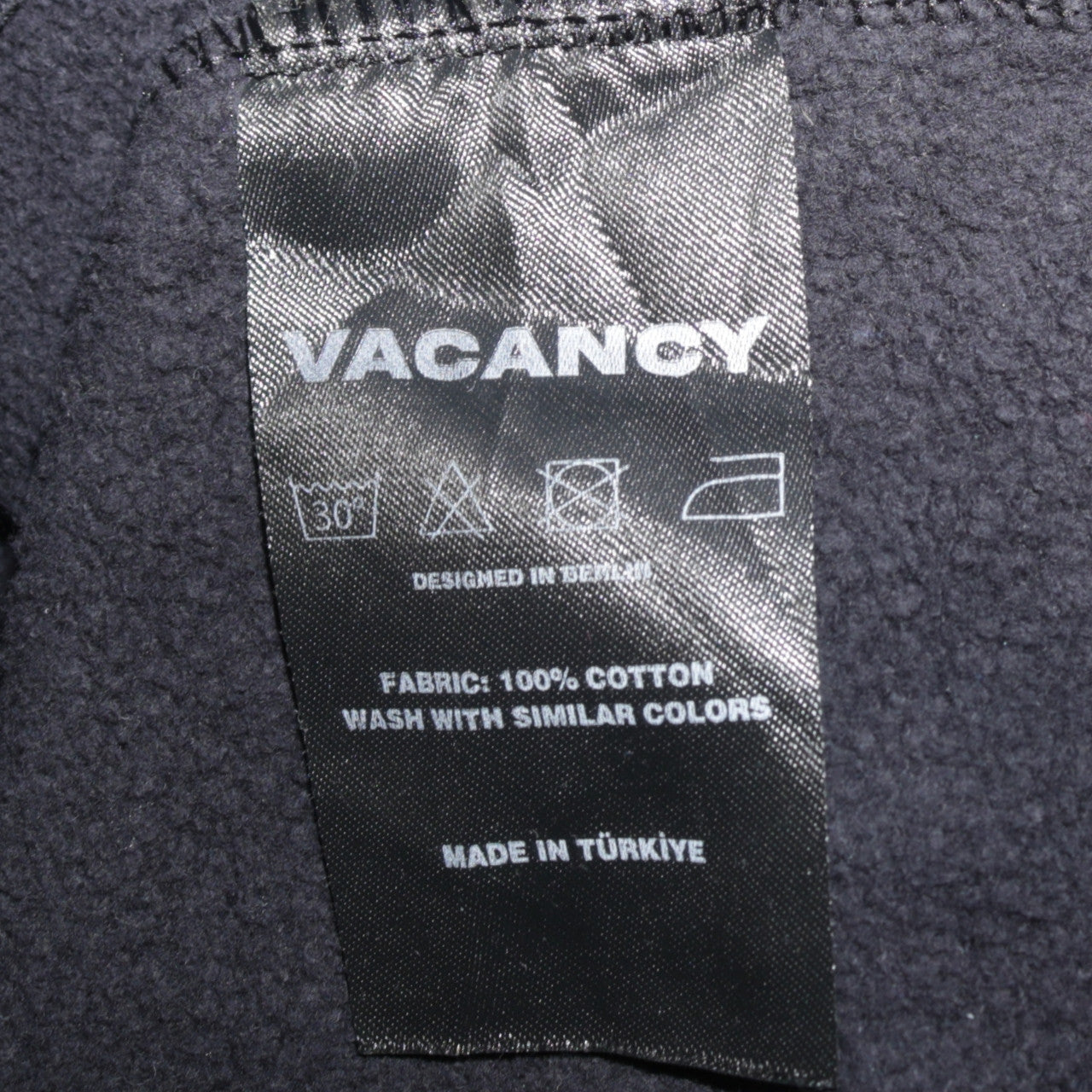 Mens UK Size S Nyusekai Black Pullover Hoodie