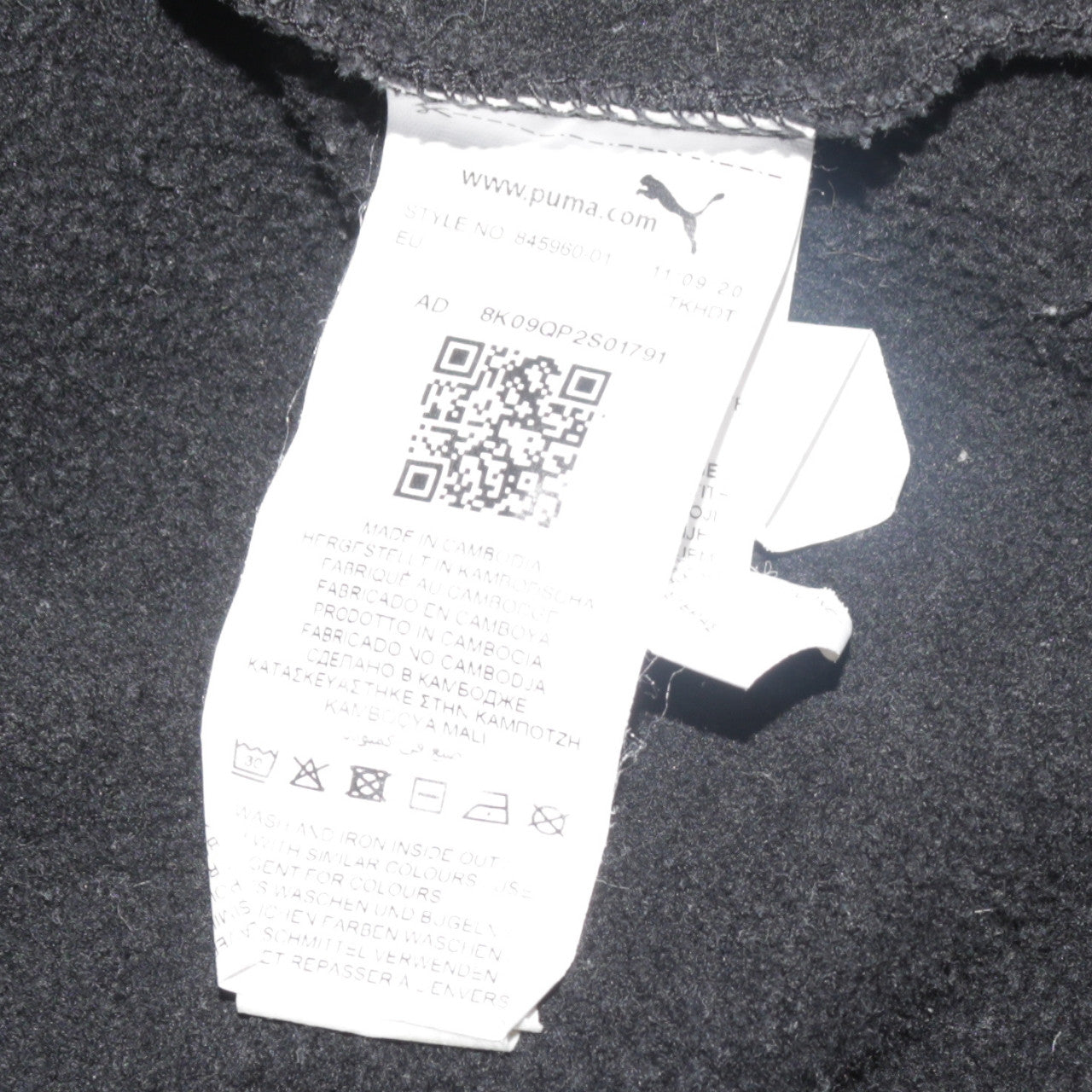 Mens UK Size L PUMA Black Pullover Hoodie