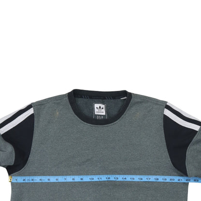 Mens UK Size M adidas Grey Pullover Sweatshirt