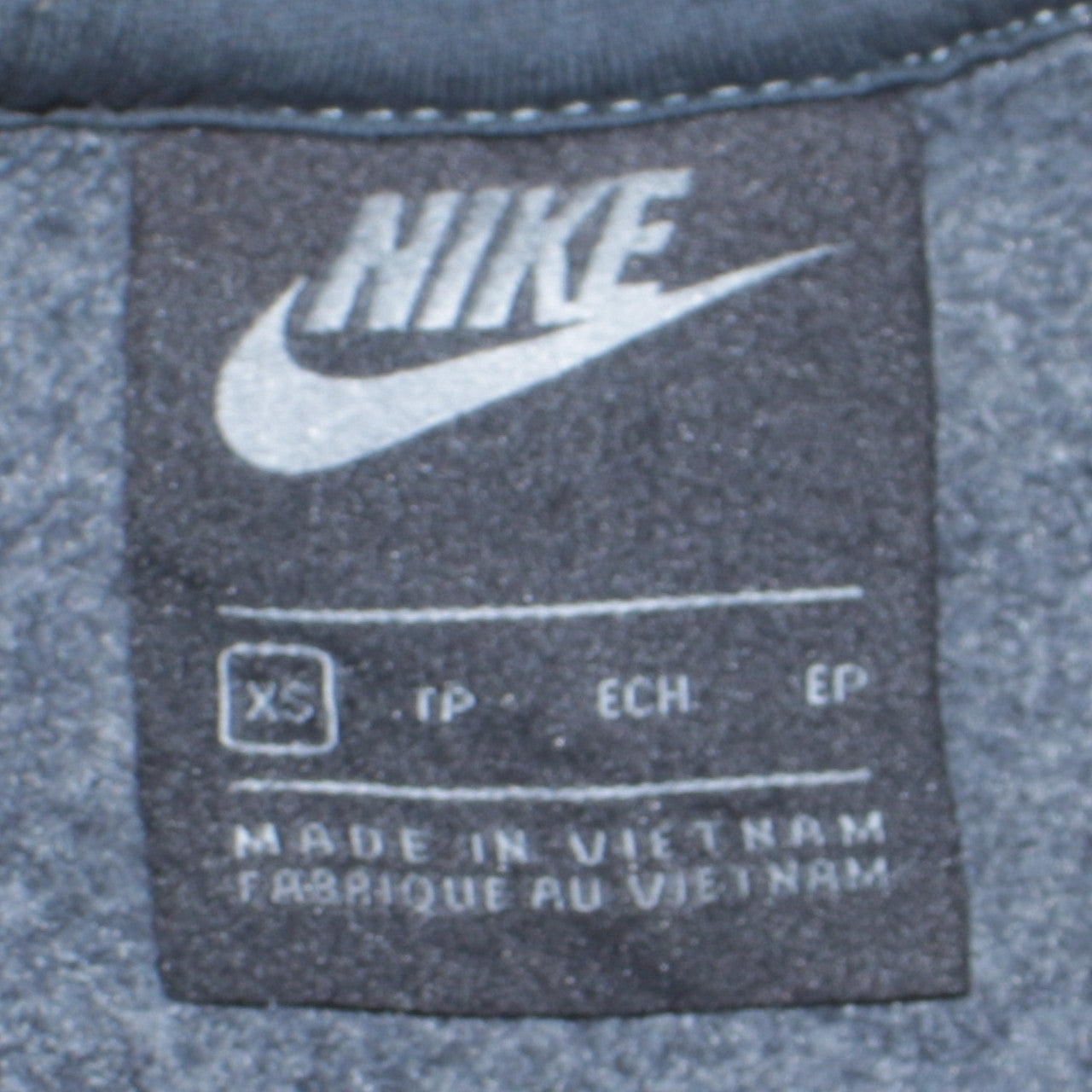 Mens UK Size XS Nike Black Pullover Sweatshirt