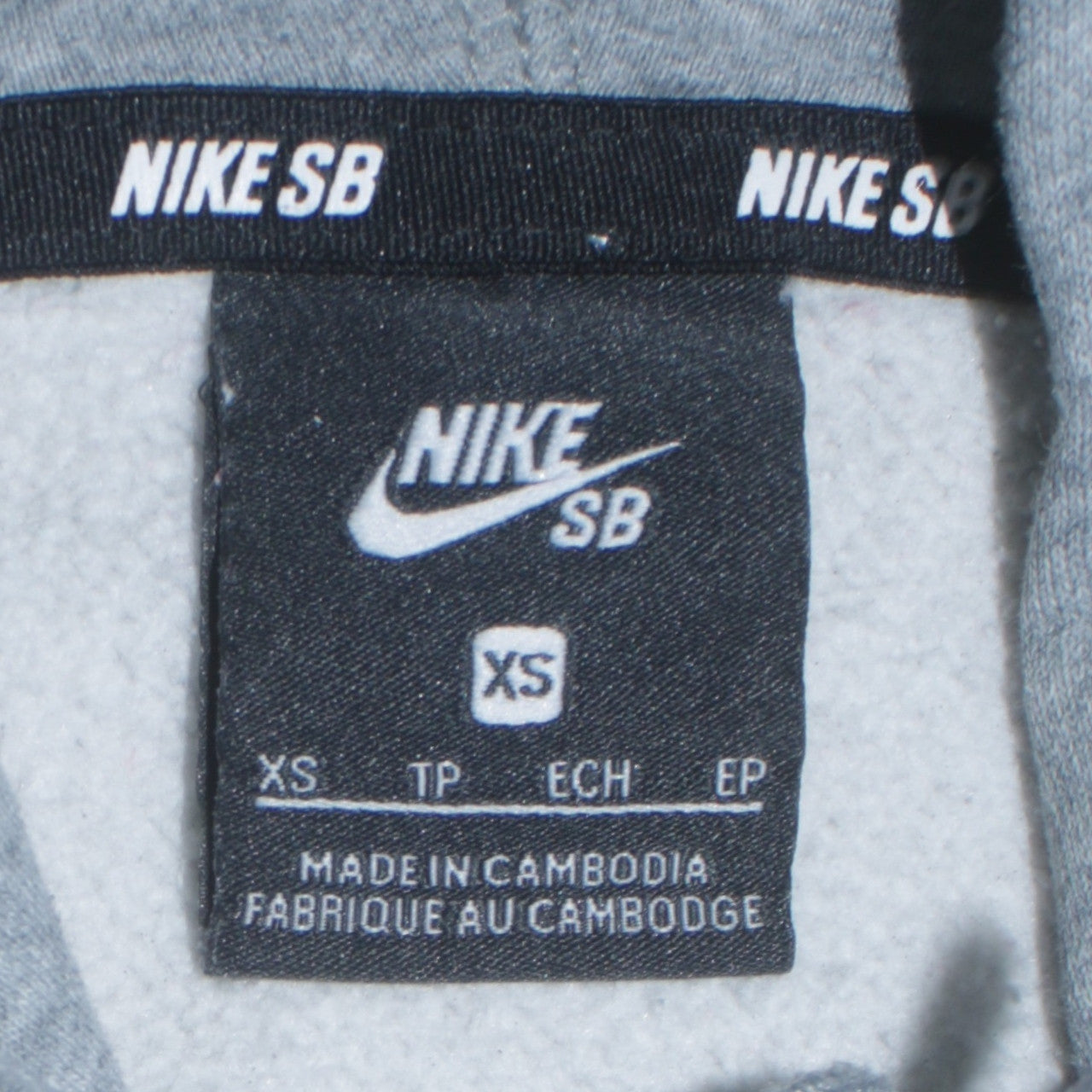 Mens UK Size XS Nike Grey Pullover Hoodie