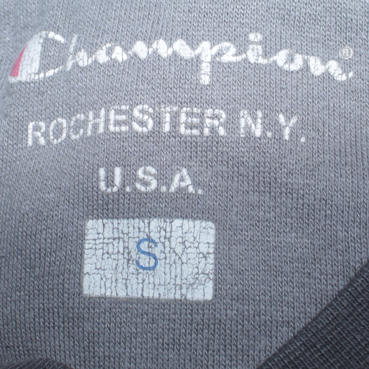 Mens UK Size S Champion Black Pullover Sweatshirt