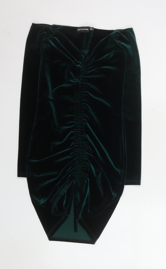 PrettyLittleThing Women’s Green Velvet Ruched Bodycon Off Shoulder Dress UK 6