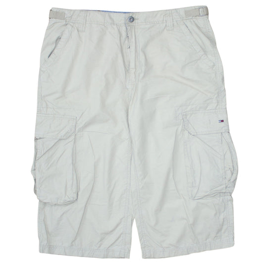Tommy Hilfiger Men's Beige Cargo Shorts Size M Cotton Casual