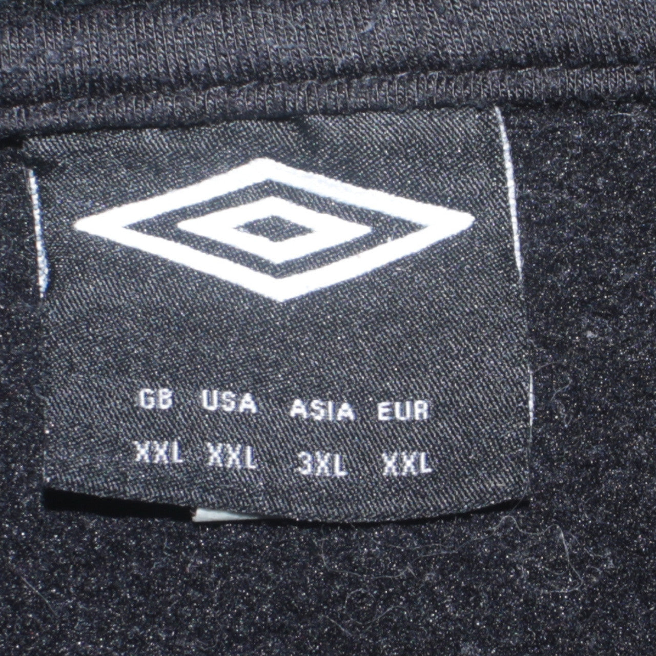 Mens UK Size 2XL Umbro Black Full Zip Hoodie