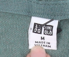 Mens UK Size M Uniqlo Green Pullover Sweatshirt