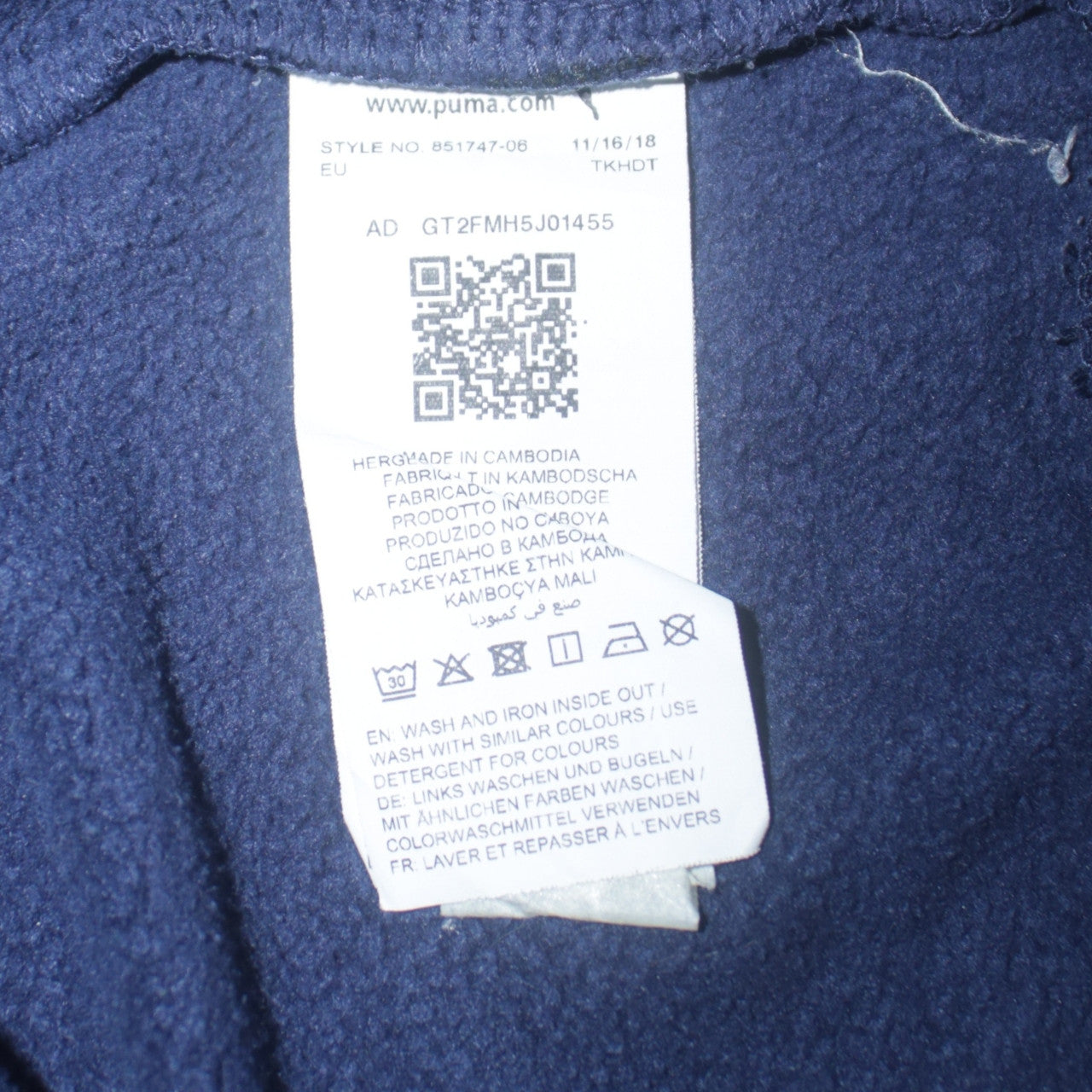 Mens UK Size XS PUMA Blue Pullover Sweatshirt