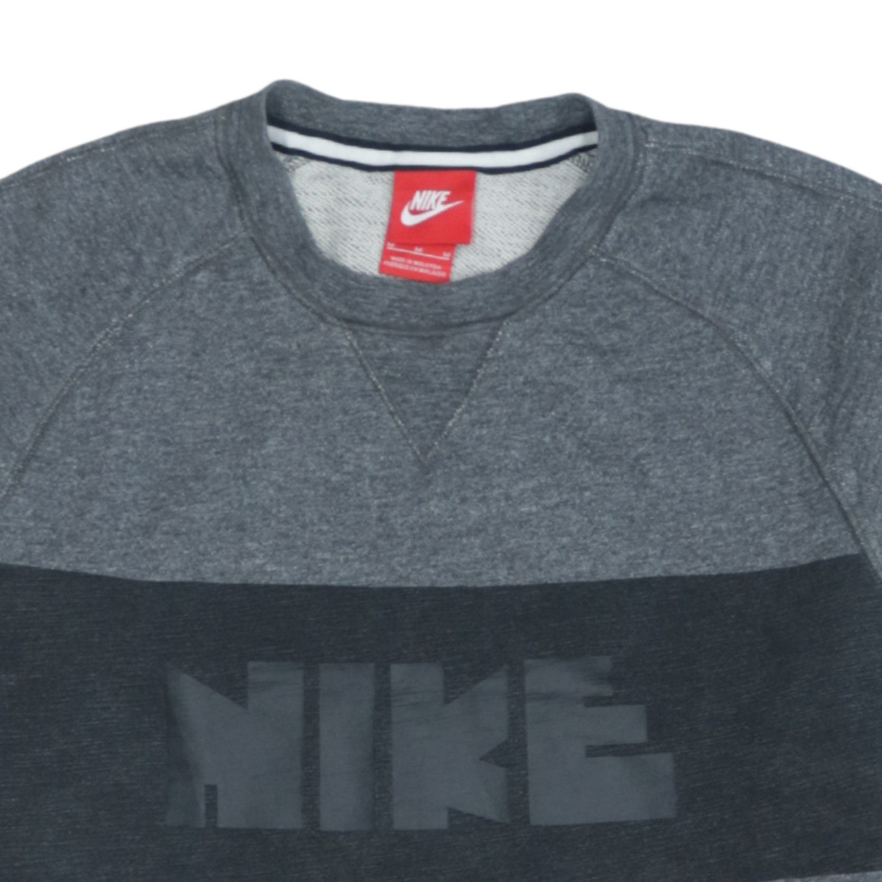 Mens UK Size M Nike Grey Pullover Sweatshirt