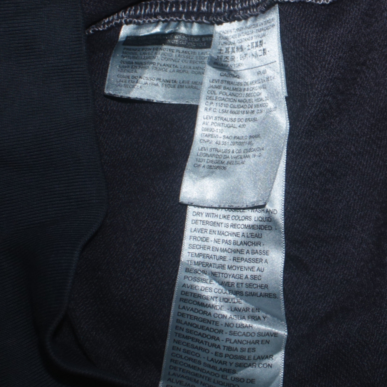 Mens UK Size L Levi's Black Pullover Hoodie