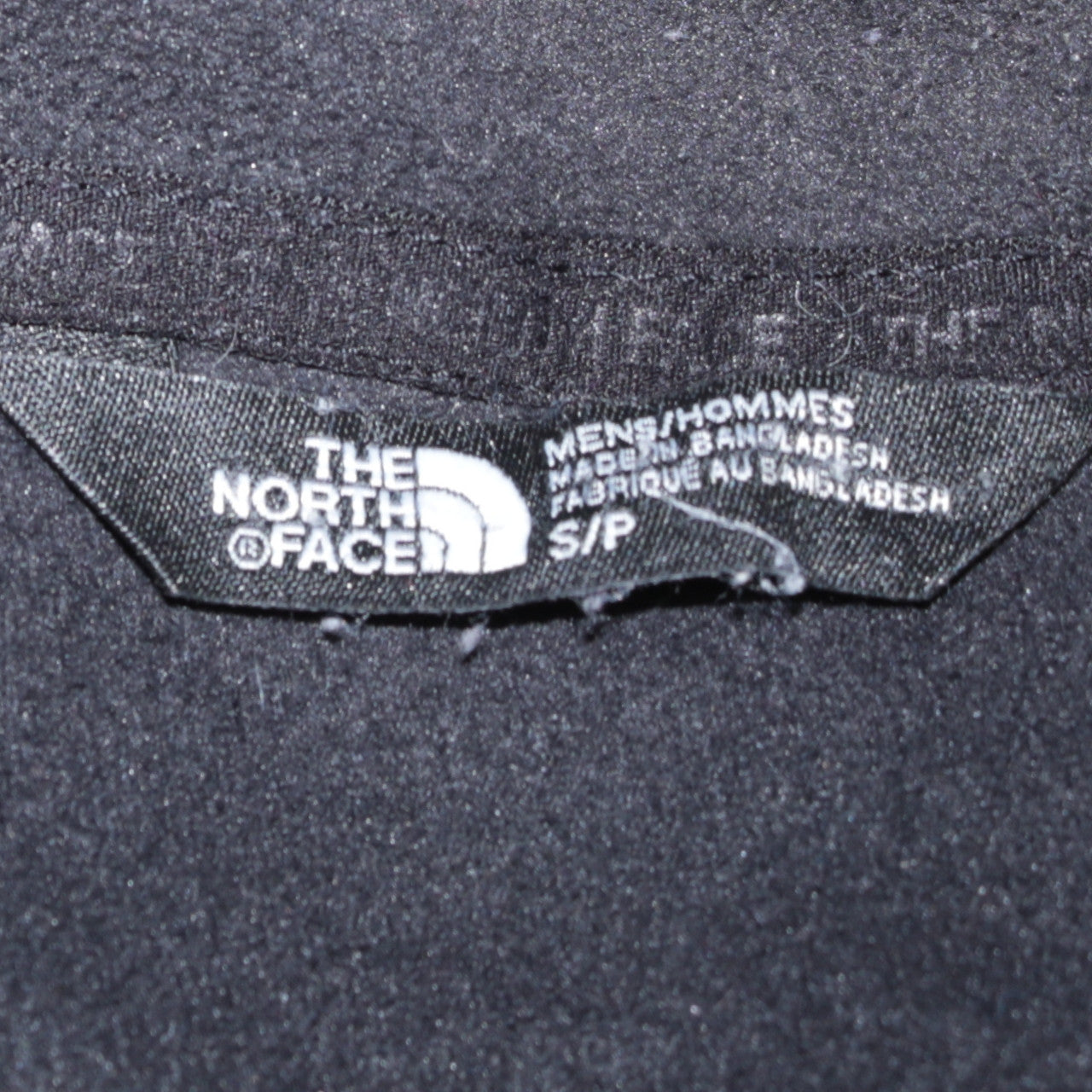 Mens UK Size S The North Face Black Hiking Walking Gym & Training Jacket