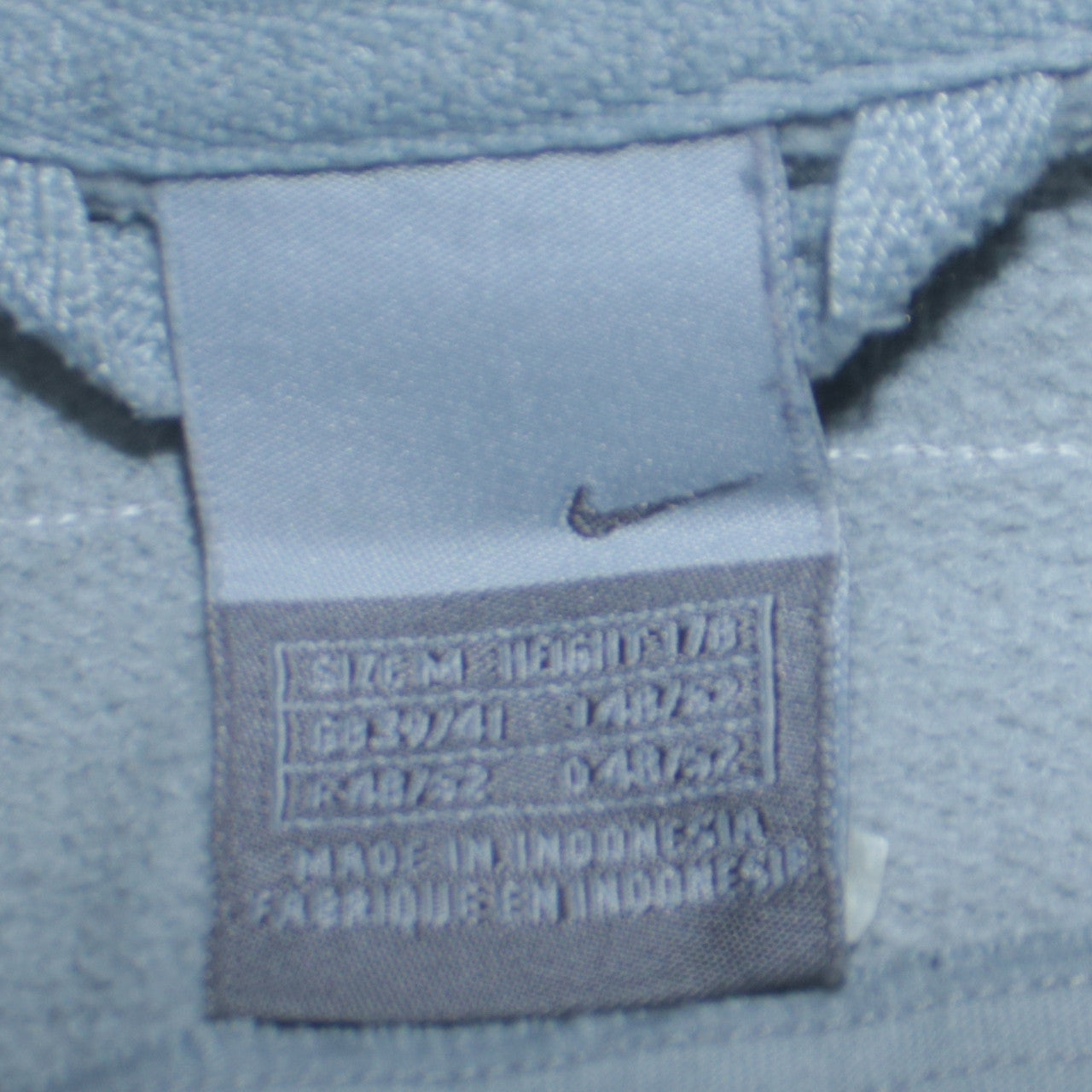 Mens UK Size M Nike Blue 1/2 Zip Sweatshirt