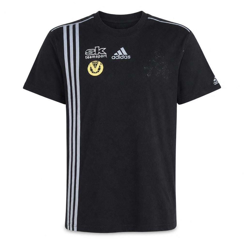 Front view of Adidas men’s black sports t-shirt l short sleeve crew neck