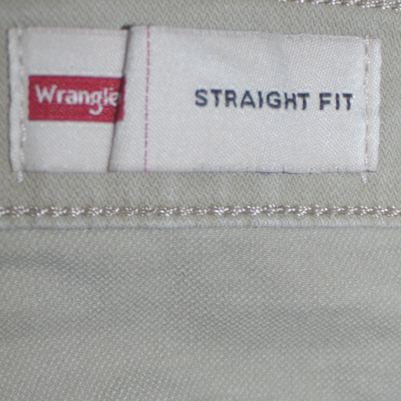 Mens UK Size 42 X 30 Wrangler Regular Fit Straight Jeans
