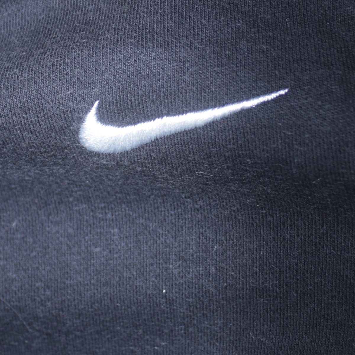 Mens UK Size L Nike Black Pullover Sweatshirt