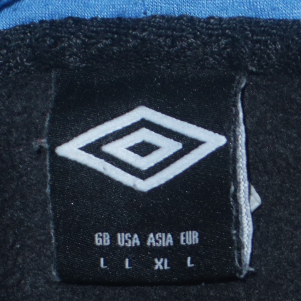 Mens UK Size L Umbro Black Full Zip Hoodie