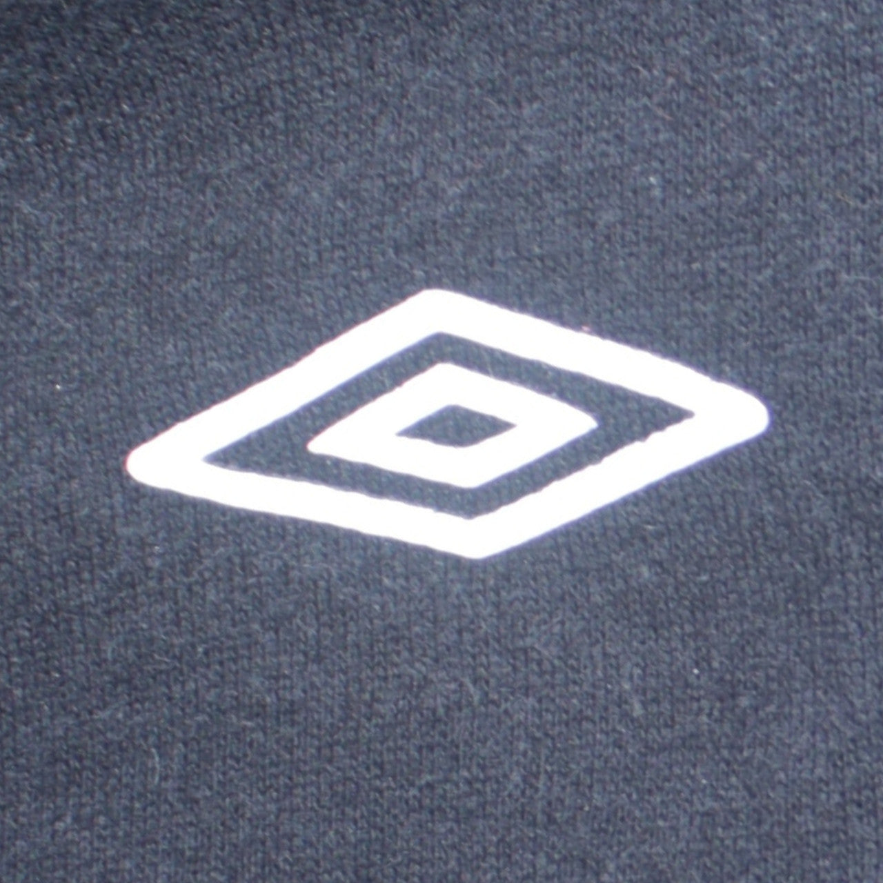 Mens UK Size L Umbro Black Full Zip Hoodie