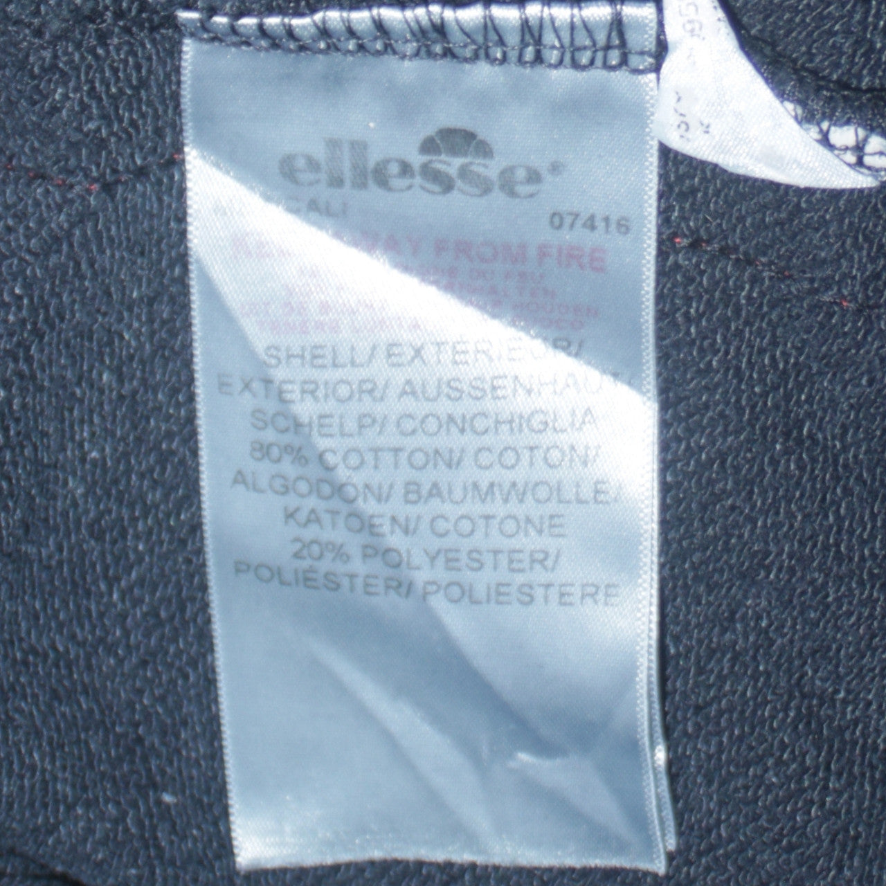 Womens UK Size XS ellesse Black Pullover Sweatshirt