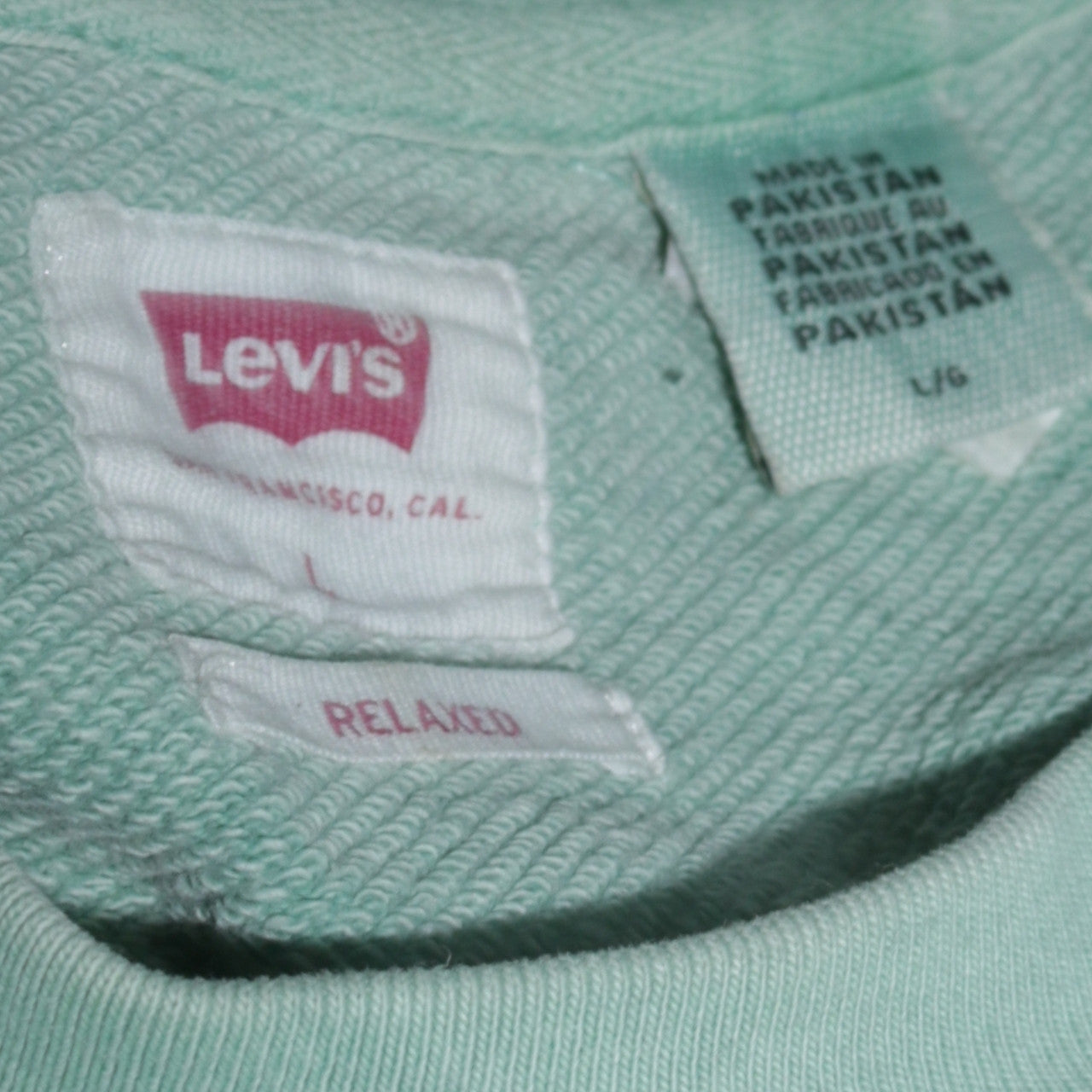Mens UK Size L Levi's Green Pullover Sweatshirt