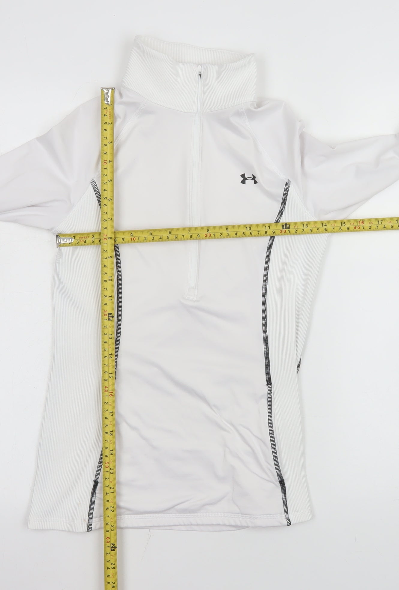 Womens UK Size XS Under armour White Pullover Sweatshirt