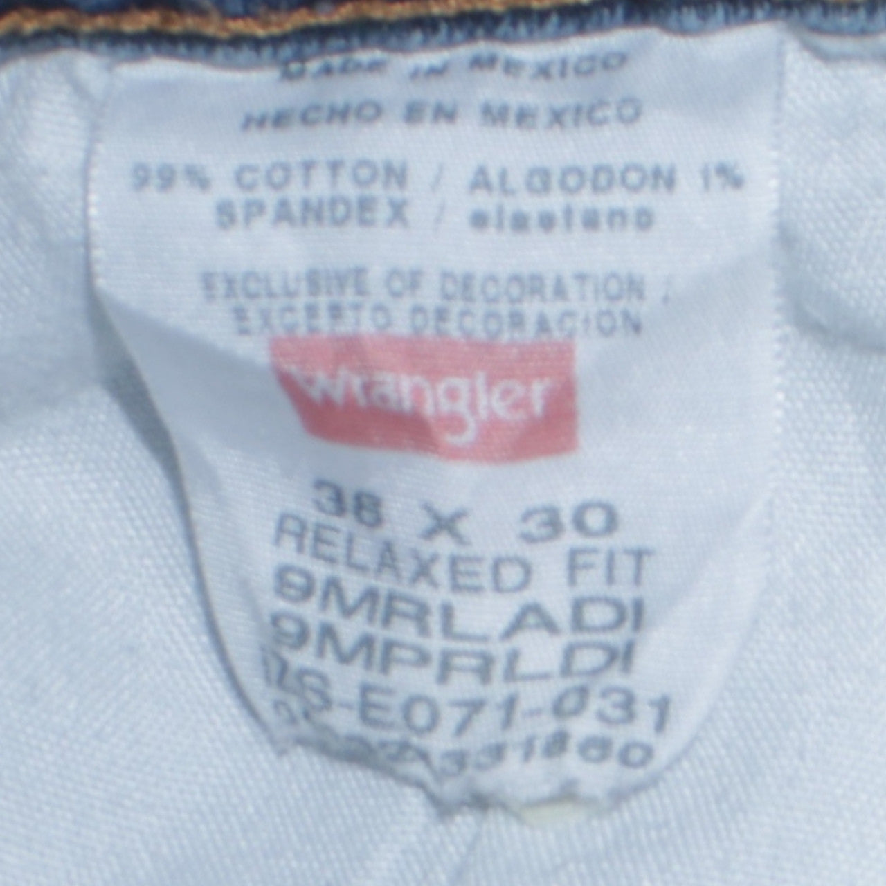 Mens UK Size L Wrangler Relaxed Fit Straight Blue Jeans