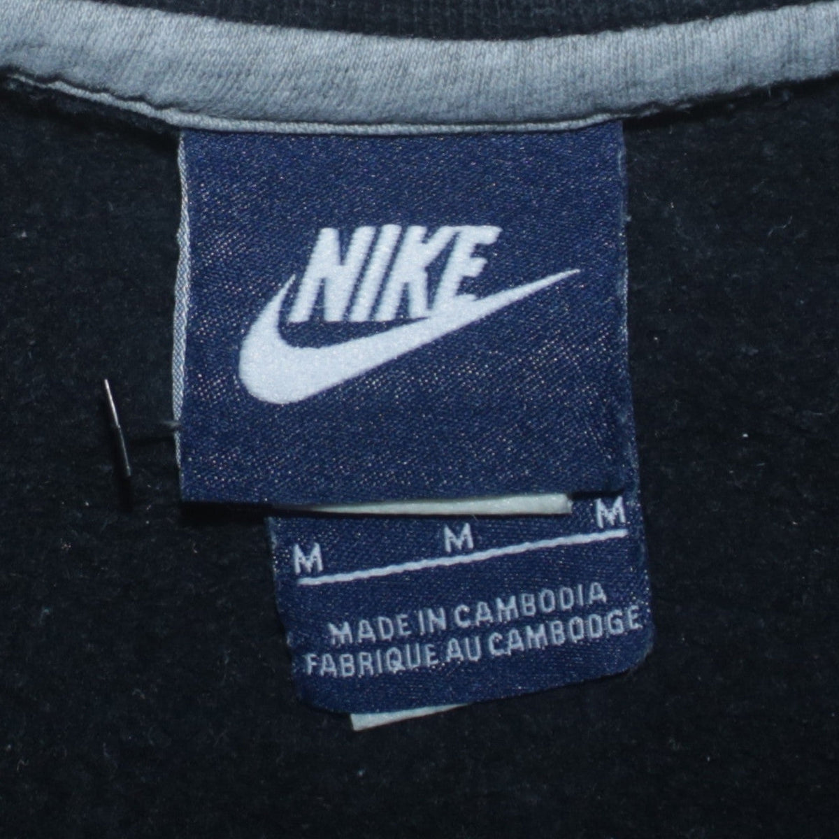 Mens UK Size M Nike Black Pullover Sweatshirt