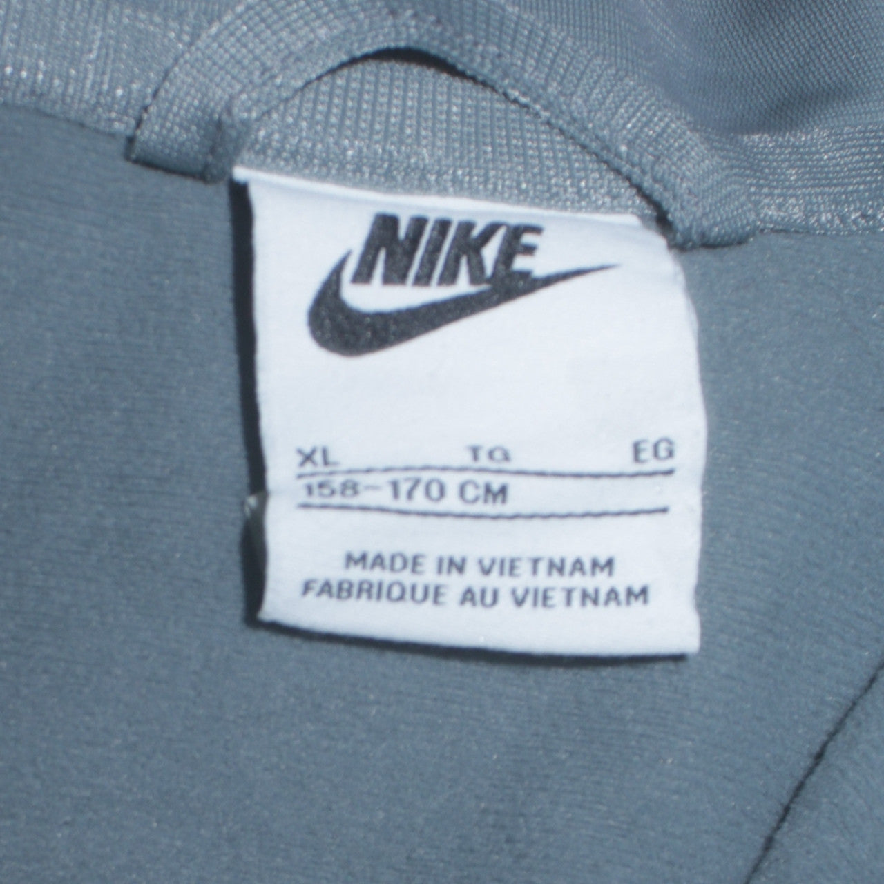 Boys UK Size XL Nike Grey Track Jacket