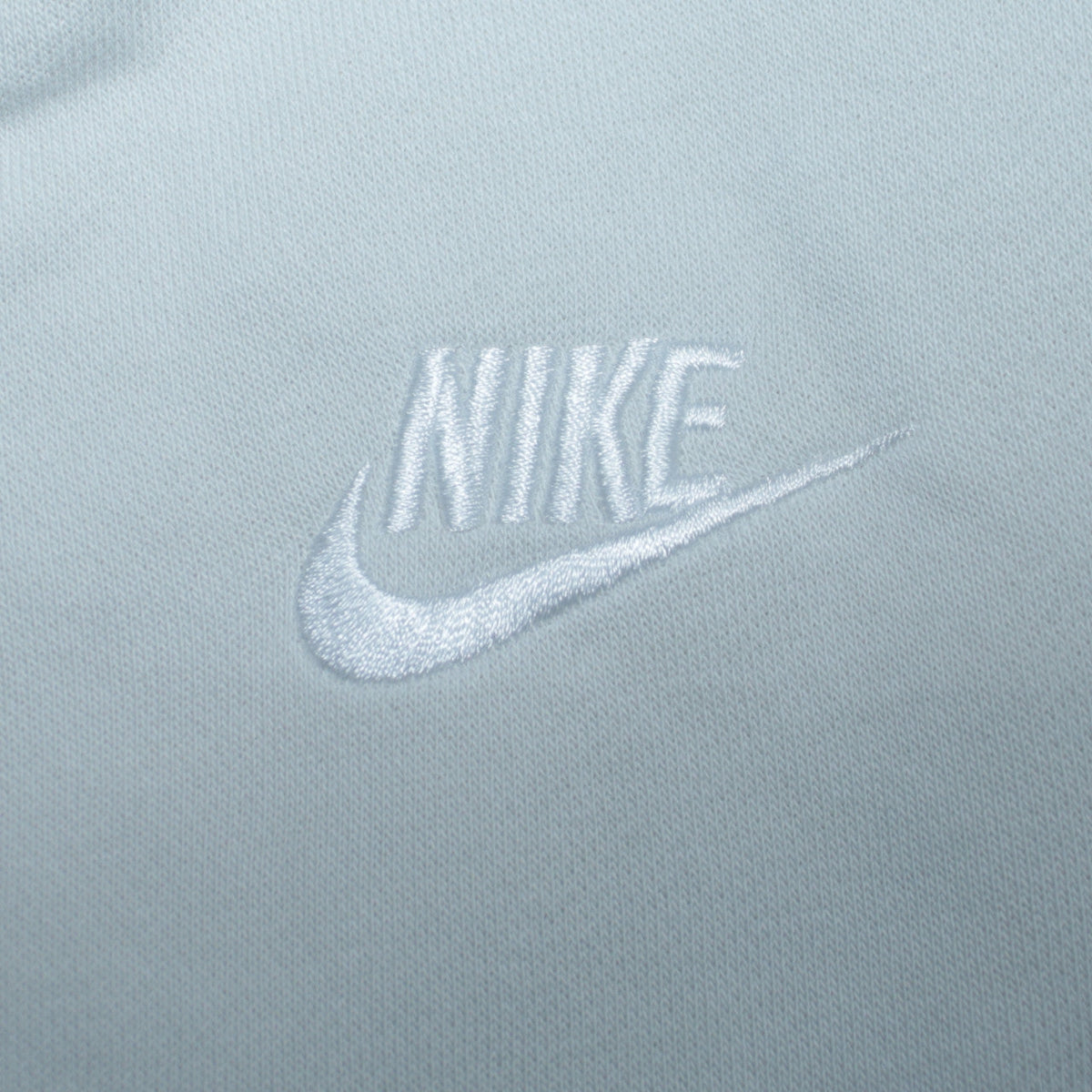 Mens UK Size M Nike White Pullover Sweatshirt