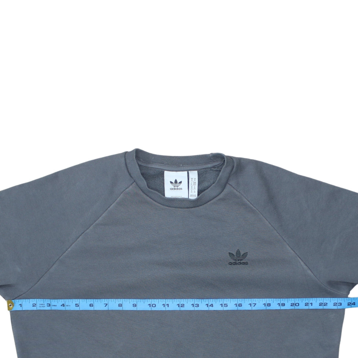 Mens UK Size M adidas Grey Pullover Sweatshirt