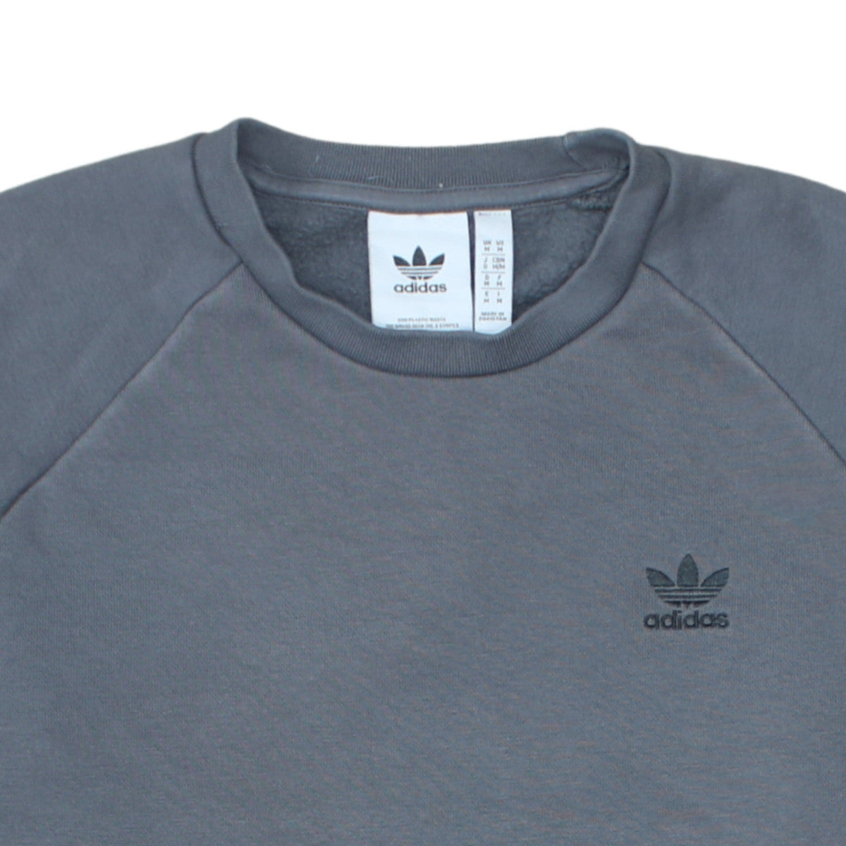 Mens UK Size M adidas Grey Pullover Sweatshirt