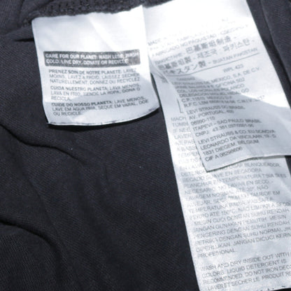 Mens UK Size M Levi's Black  T-Shirt