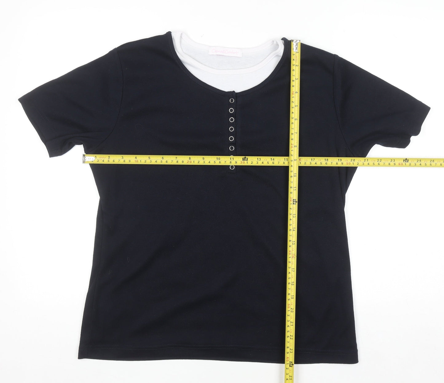 Casual Comfort Women’s Black Short Sleeve Scoop Neck T-Shirt Size 18