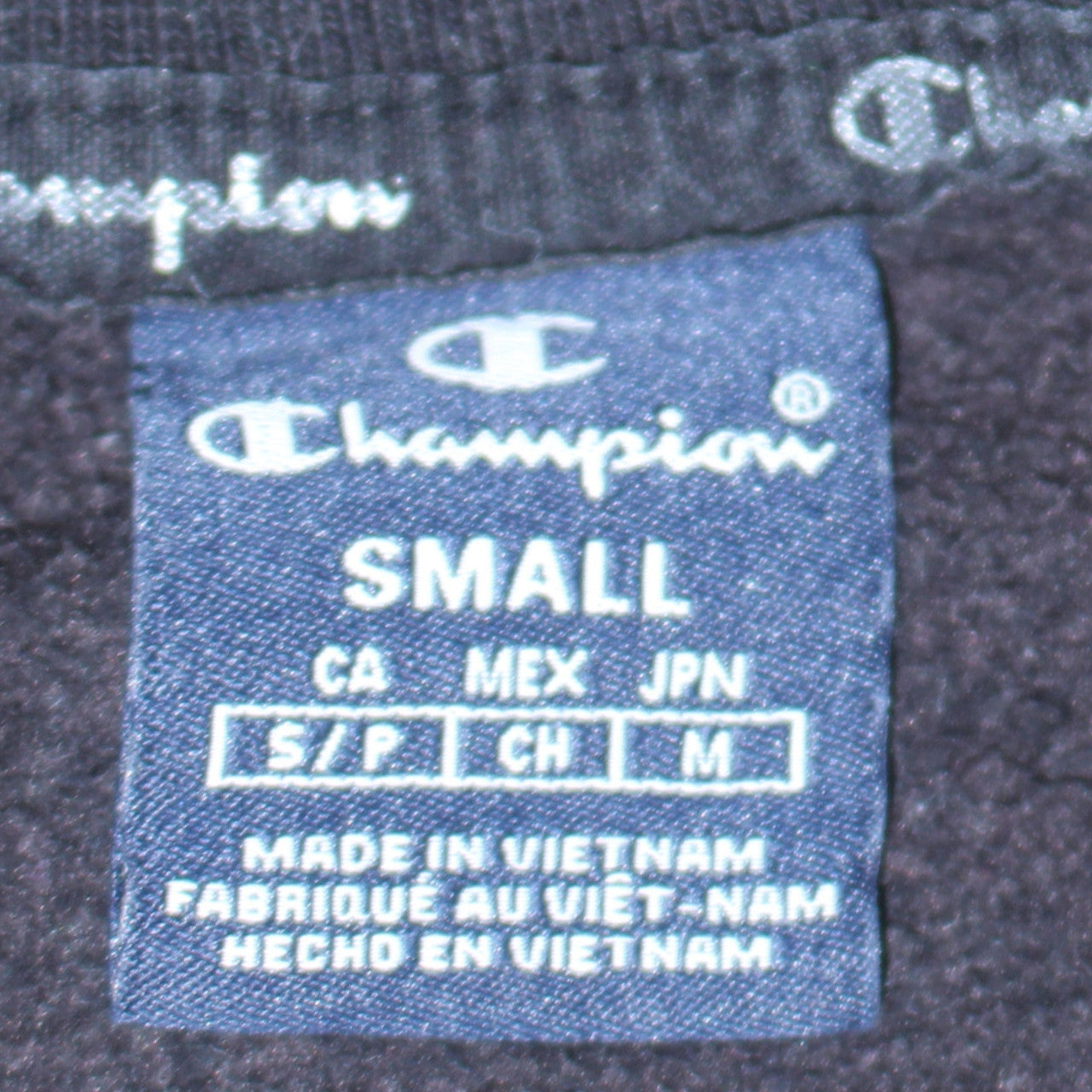 Mens UK Size S Champion Black Pullover Sweatshirt