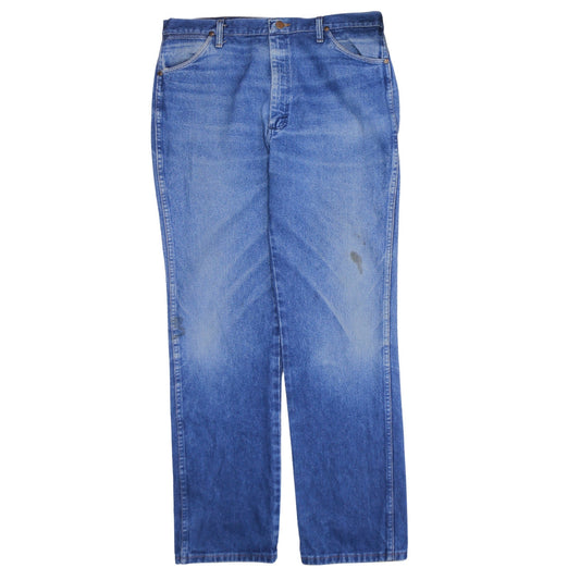 Mens UK Size 38 x 34 Wrangler Regular Fit Straight Jeans